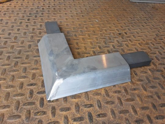 Corners, Pins, Gaskets - Image 2